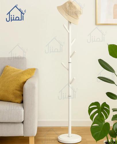 علاقة ملابس أرضية بيضاء بتصميم شجري عصري