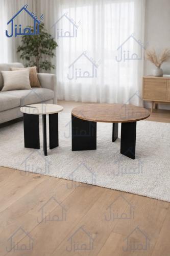 طقم طاولات وسط دائرية بقاعدة هندسية – تصميم عصري ف...