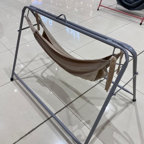 هندول أطفال وسط لون رصاصي