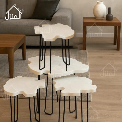 طاولة قهوة خشبية بتصميم زهري مع طاولات جانبية معدن...
