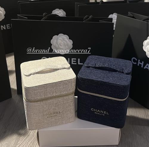 شنطة شانيل كحليه فقط