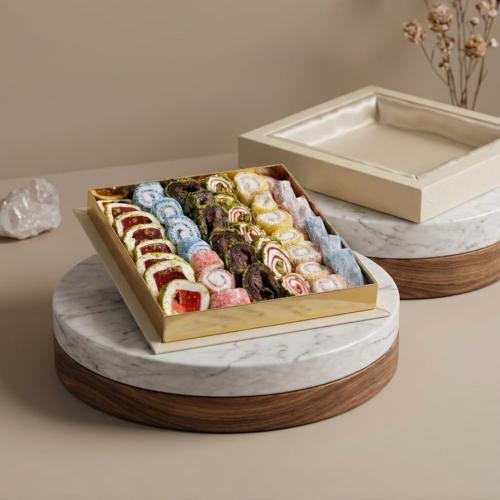 Luxury assorted Turkish throat box, large size