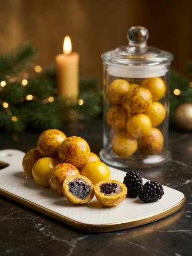 Black mulberry with iced tea mango
