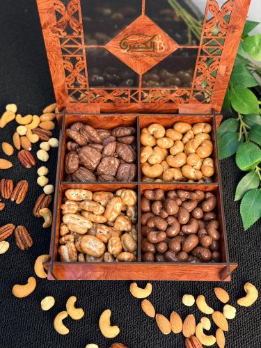 علبة شوكولاته حجم وسط