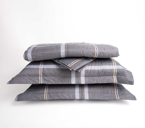 لحاف AM المظغوط المشجر نفرين