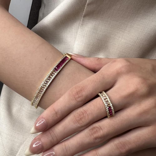 بنجره زريكون مدرج مع خاتم