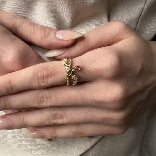 خاتم زريكون وردي