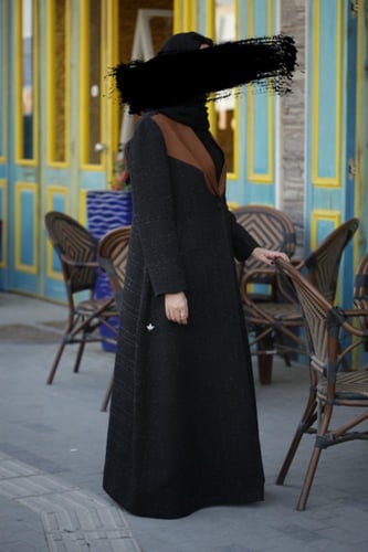 عباية بليزر تويد اسود