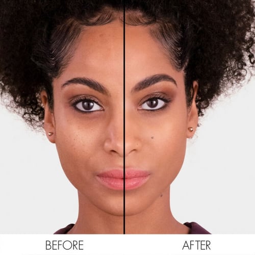 بخاخ تثبيت لايت فلفت آير ميك اب فور ايفر