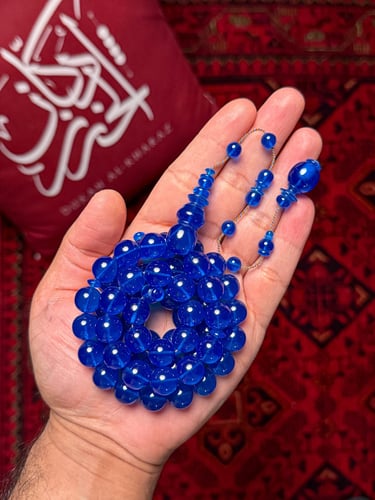 فاتوران ازرق غامق