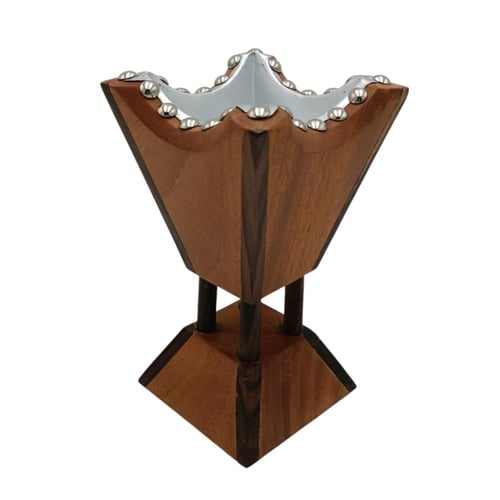 مبخرة الزوايا السوداء