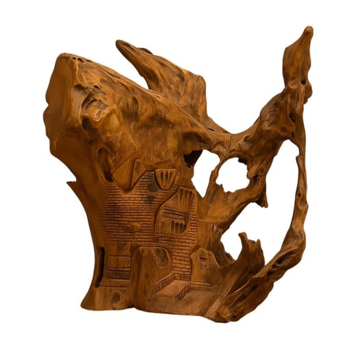 منحوتة خشبية طبيعية