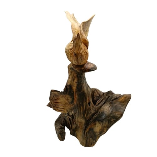 منحوتة جناح الحرية