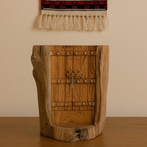 منحوتة خشبية نجدية