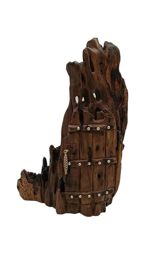 منحوتة خشبية نجدية