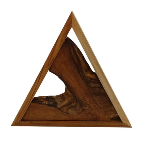 منحوتة خشبيّة زاوية الطبيعة