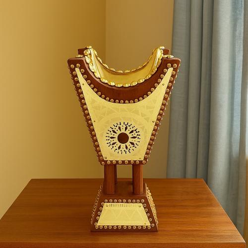 مبخرة خشبية فاخرة