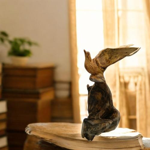 منحوتة جناح الحرية