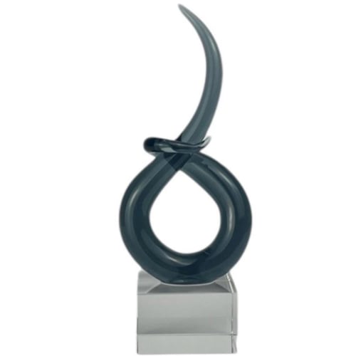 تحفة فنون متداخلة