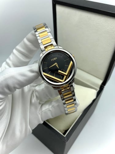 فيندي ذهبي وفضي نسائي