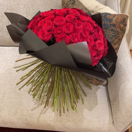 بوكيه احمر كبير 100 غصن