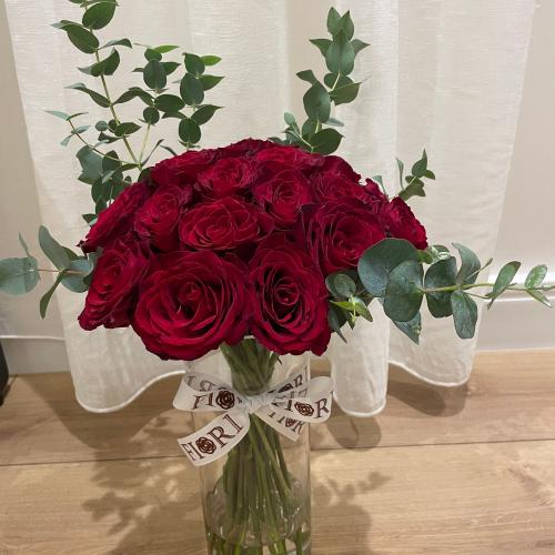 فازة اسطوانية جوري احمر