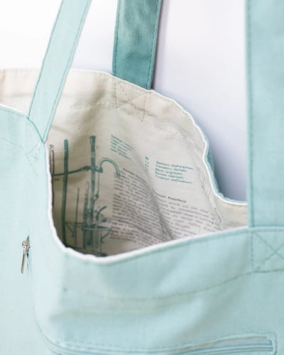 Chemistry lab tote bag