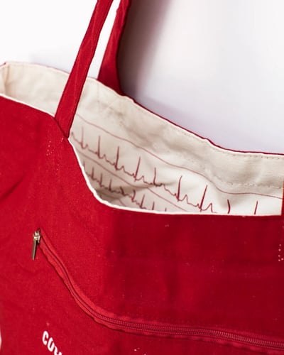 Heartbeat tote bag