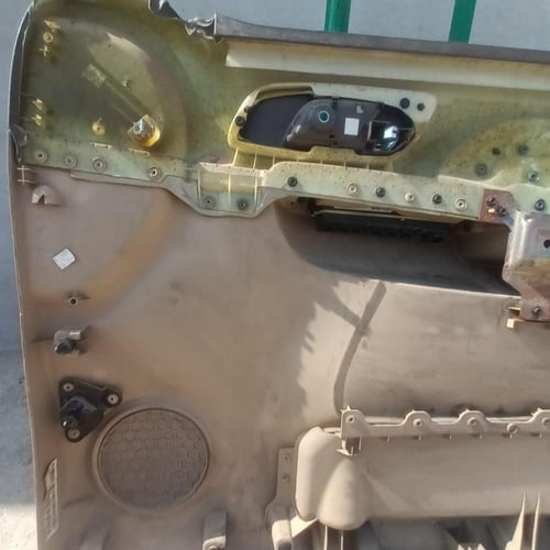 ديكور داخلي باب السائق جمس يوكن تاهو سوبربان 2007...