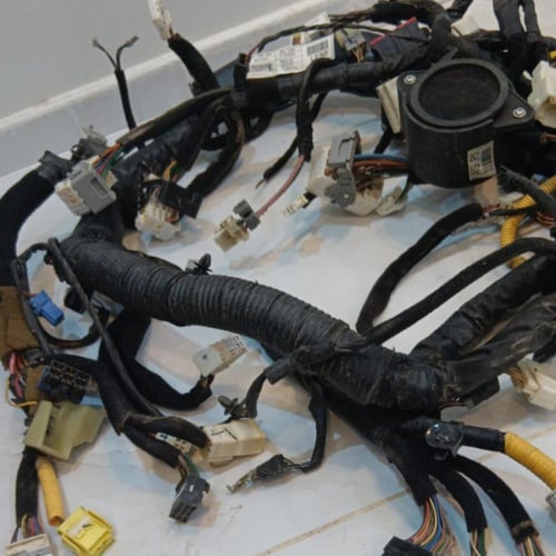 ظفيرة كهرب طبلون امامي هيونداي سوناتا 2015 2017