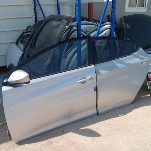 باب سائق وراكب خلفي هيونداي النترا 2011 2016