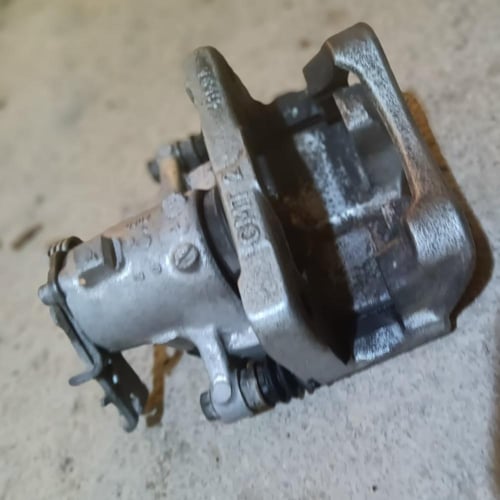 كليبر فرامل خلفي جهة السائق شيفروليه امبالا 2014 2...