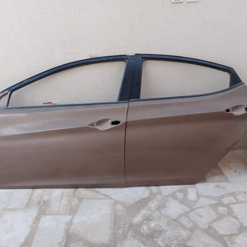 باب السائق وراكب خلفي جهة البسار هونداي النترا 201...