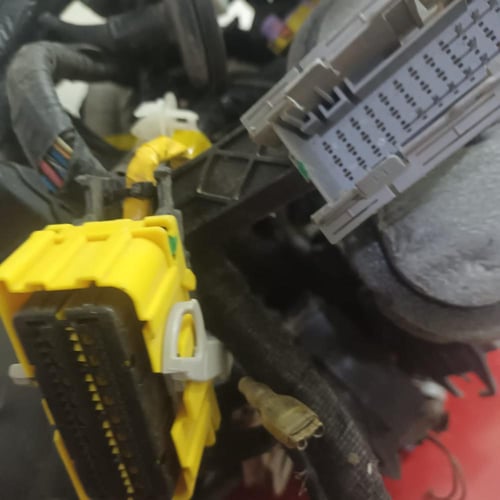 ظفيرة كهرباء المكينة شيفروليه سبارك 2016 2021