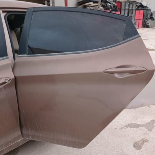 باب راكب خلفي يسار هونداي النترا 2011 2016 فاضي