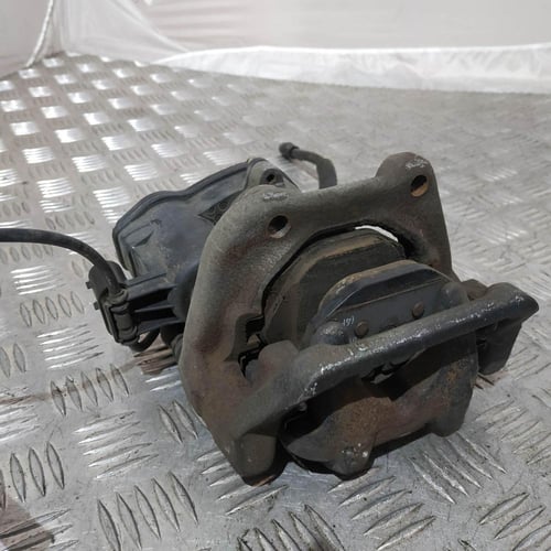 كليبر فرامل كهربائي خلفي يسار 32349660 BMW 5 Serie...