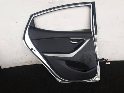 باب راكب خلفي جهة اليسار هونداي النترا 2011 2016