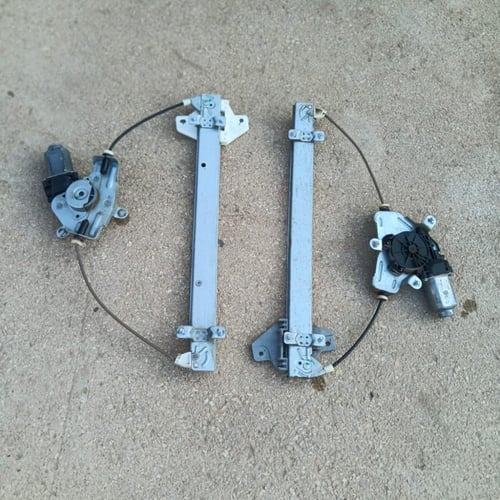 دينمو زجاج مع المنظم باب السائق هونداي اكسنت 2011...