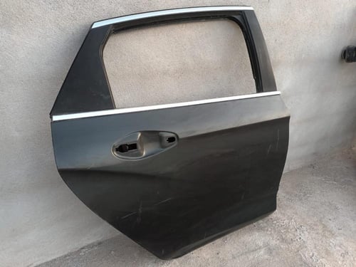 باب راكب خلفي يمين شيفروليه امبالا 2014 2016