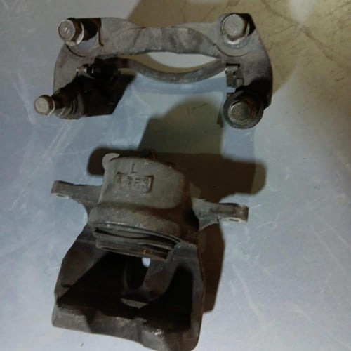 كليبر فرامل امامي يسار تويوتا كورلا 2013 2018