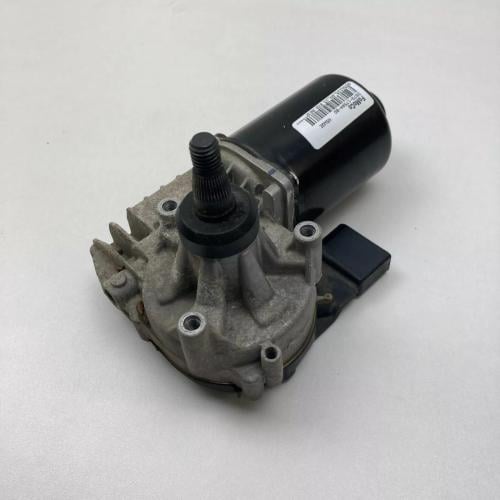 دينمو مساحة زجاج امامي جهة السائق فورد فيوجن 2013...