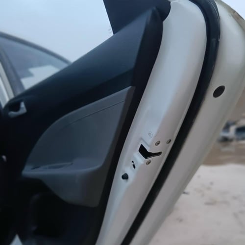 باب راكب خلفي يمين وكالة كيا بيجاس 2020 2023 مليان