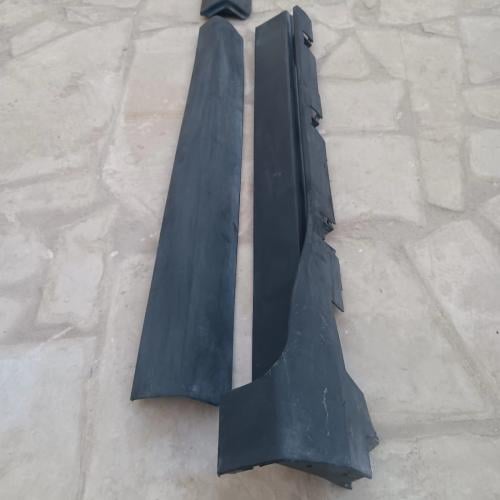 زيق سمكة داخلية وخارجية باب السائق فورد تورس 2013...