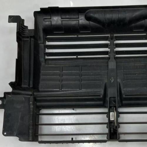 واجهة امامية راديتر فورد فيوجن 2013 2019 DS7Z8475A