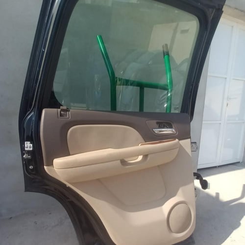 باب راكب خلفي يسار جمس يوكن 2007 2014