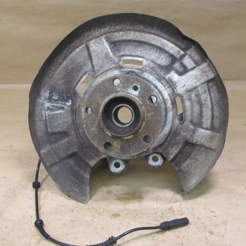 مجموعة محور خلفي يمين BMW F10 520 528 535 550