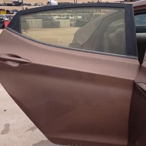 باب راكب خلفي يمين هونداي النترا 2011 2016 فاضي