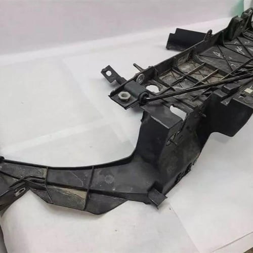 قاعدة شمعات نور سفلية فورد فيوجن 2013 2016 DS7Z161...