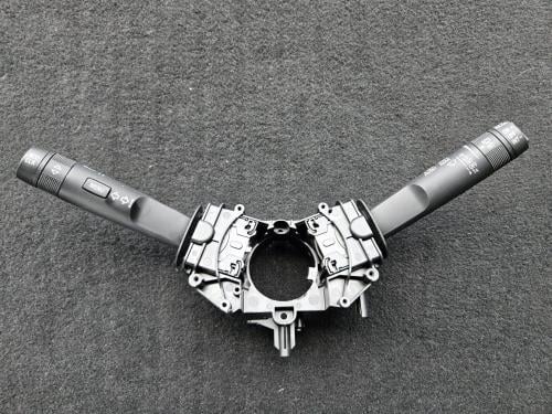 ذراع تشغيل مساحة زجاج امامي مع ذراع اشارة الانعطاف...