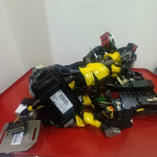 ظفيرة كهرباء الطبلون فورد فيوجن 2014 2019